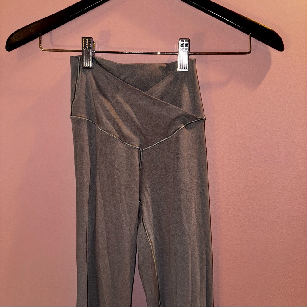 Active Fit Flare | Aerie Offline flare Leg | Women's Pants | XS | Tall